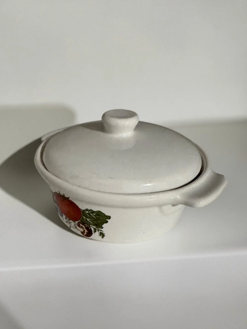 Vintage 1970s Japan Stoneware Individual Casserole Dish with Lid Tomato
